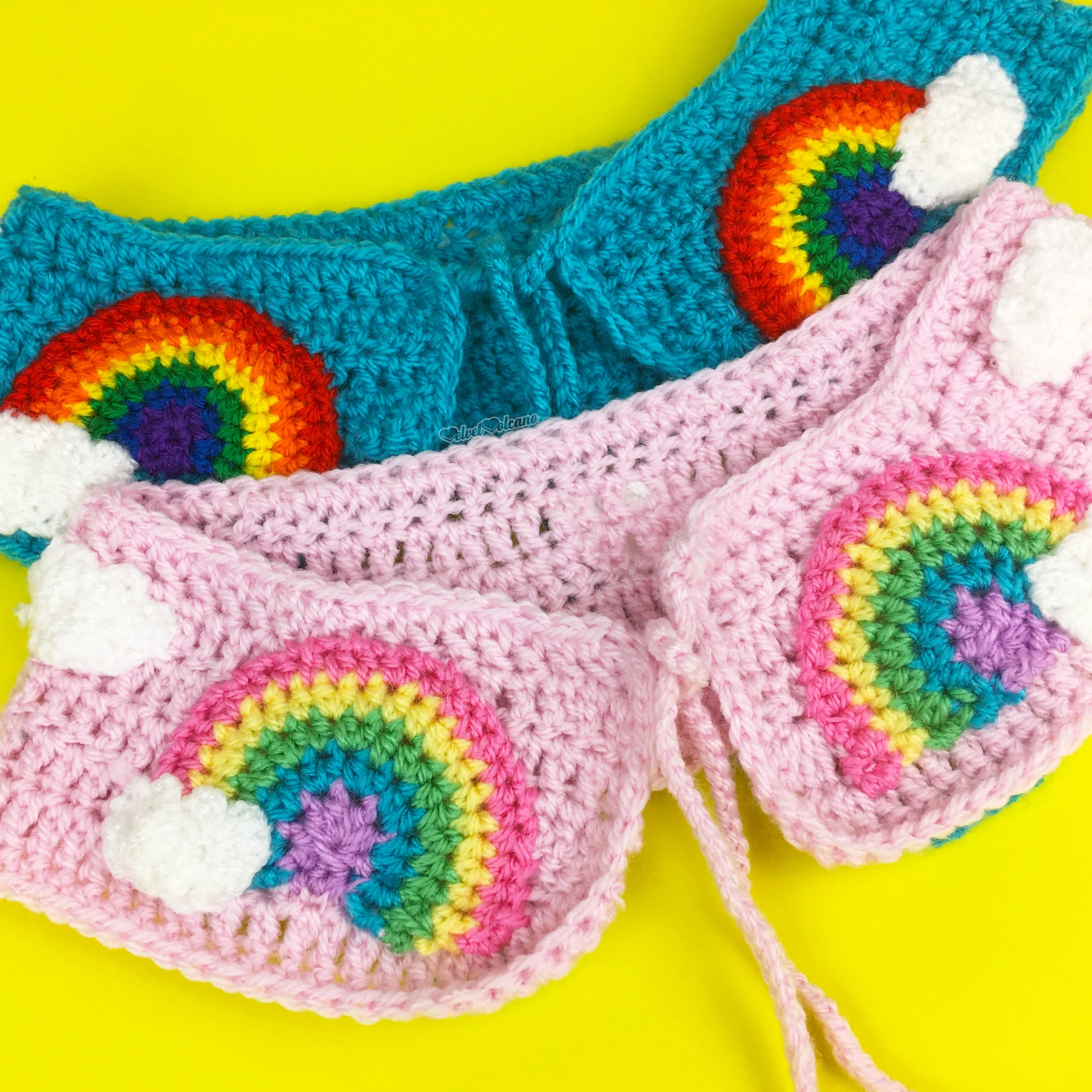Bright Rainbow Cloud Collar (Turquoise)
