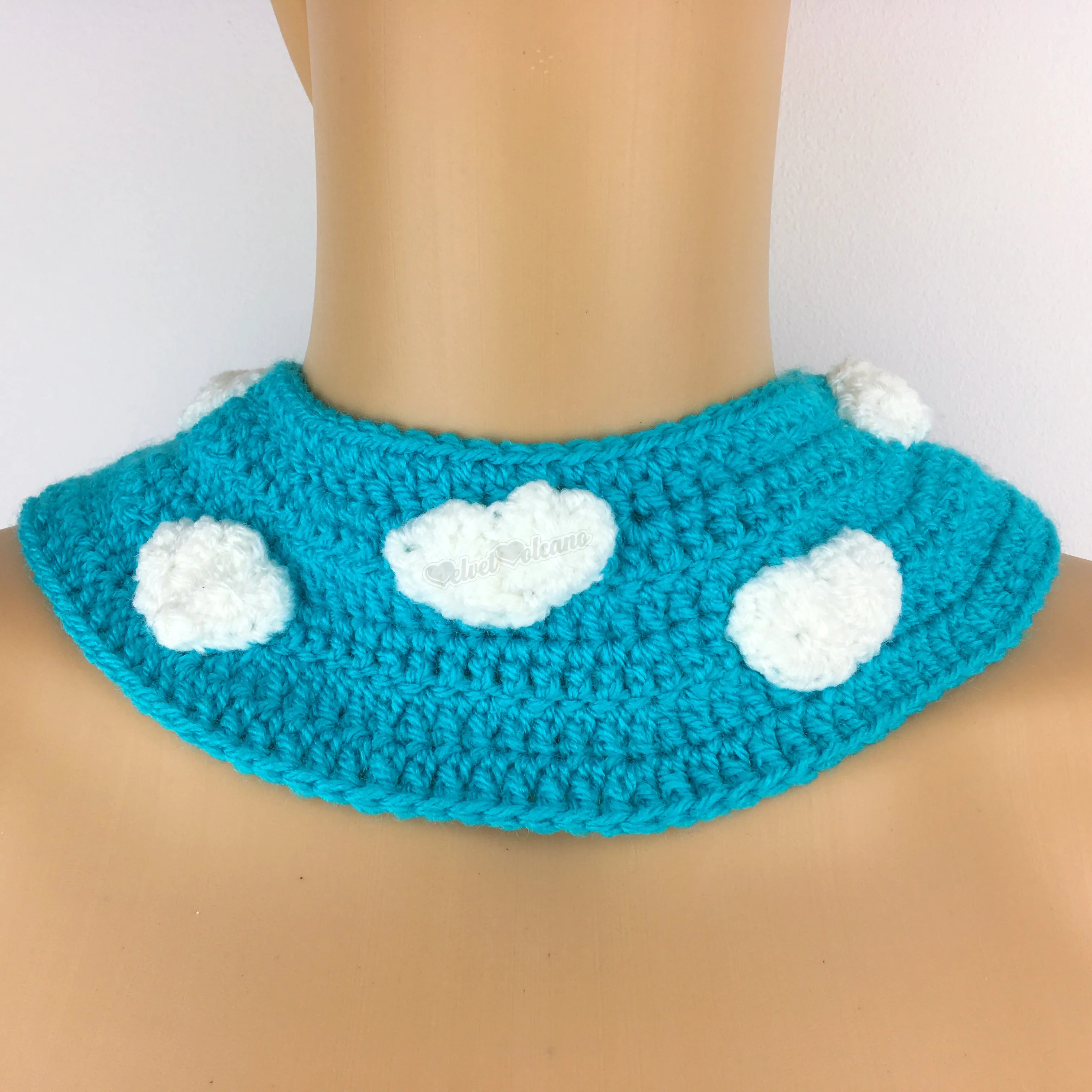 Bright Rainbow Cloud Collar (Turquoise)