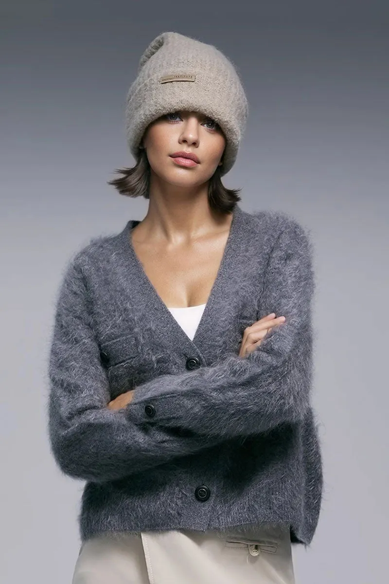 Chunky Brushed Cashmere V-Neck Cardigan with Decorative Pockets