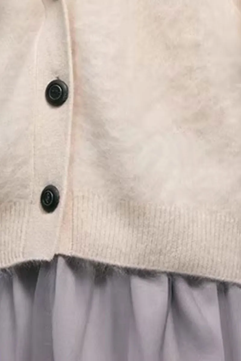 Chunky Brushed Cashmere V-Neck Cardigan with Decorative Pockets