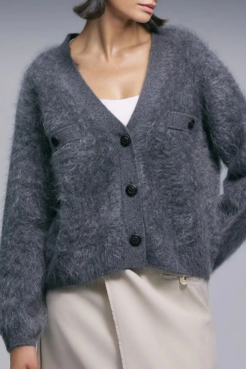 Chunky Brushed Cashmere V-Neck Cardigan with Decorative Pockets