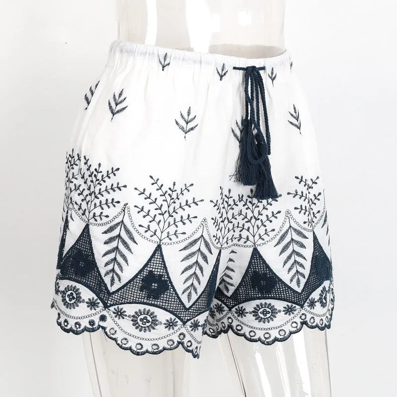 Embroidery High Waist Shorts