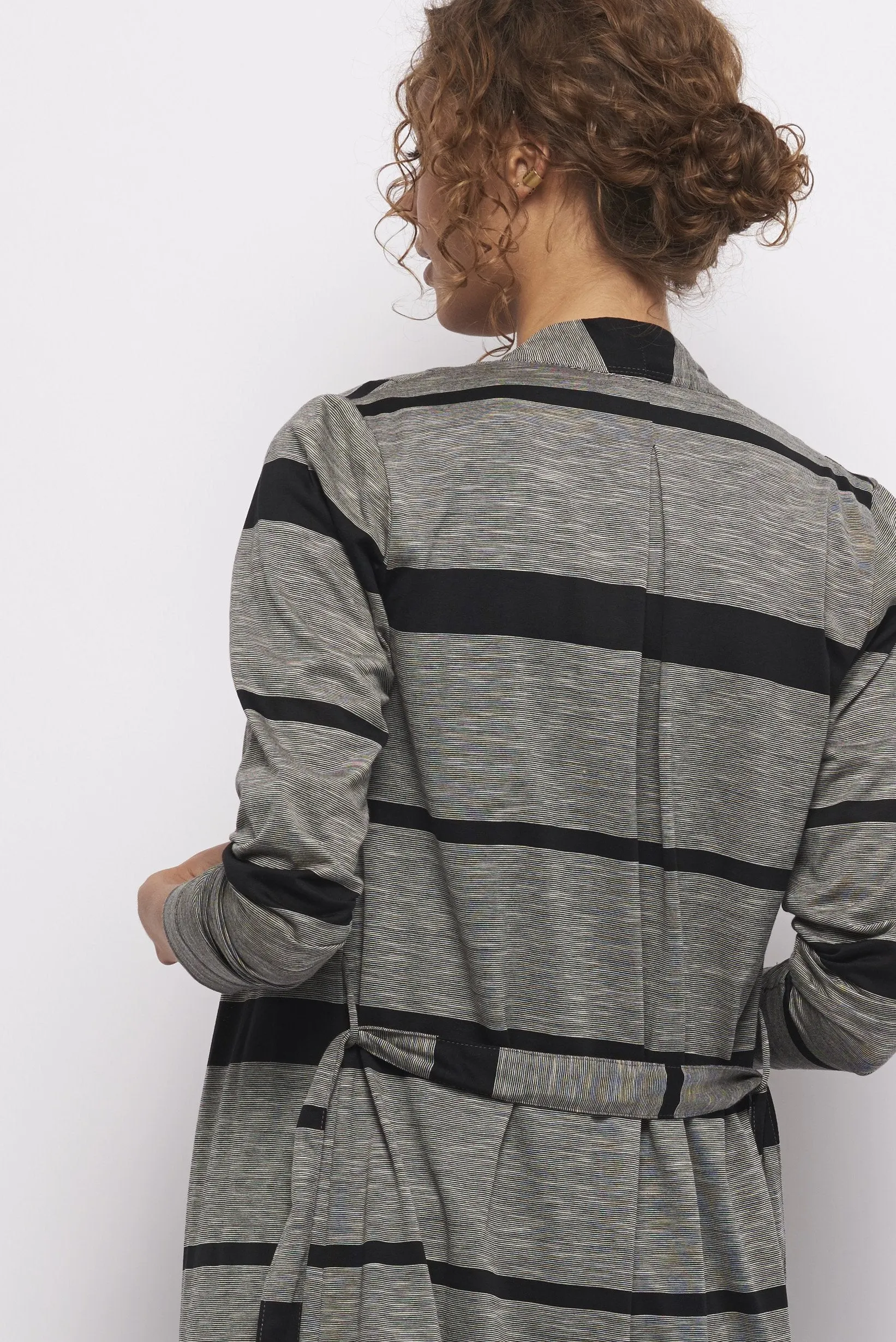 Froks Wrap Jersey Cardigan / Grey & Black stripes
