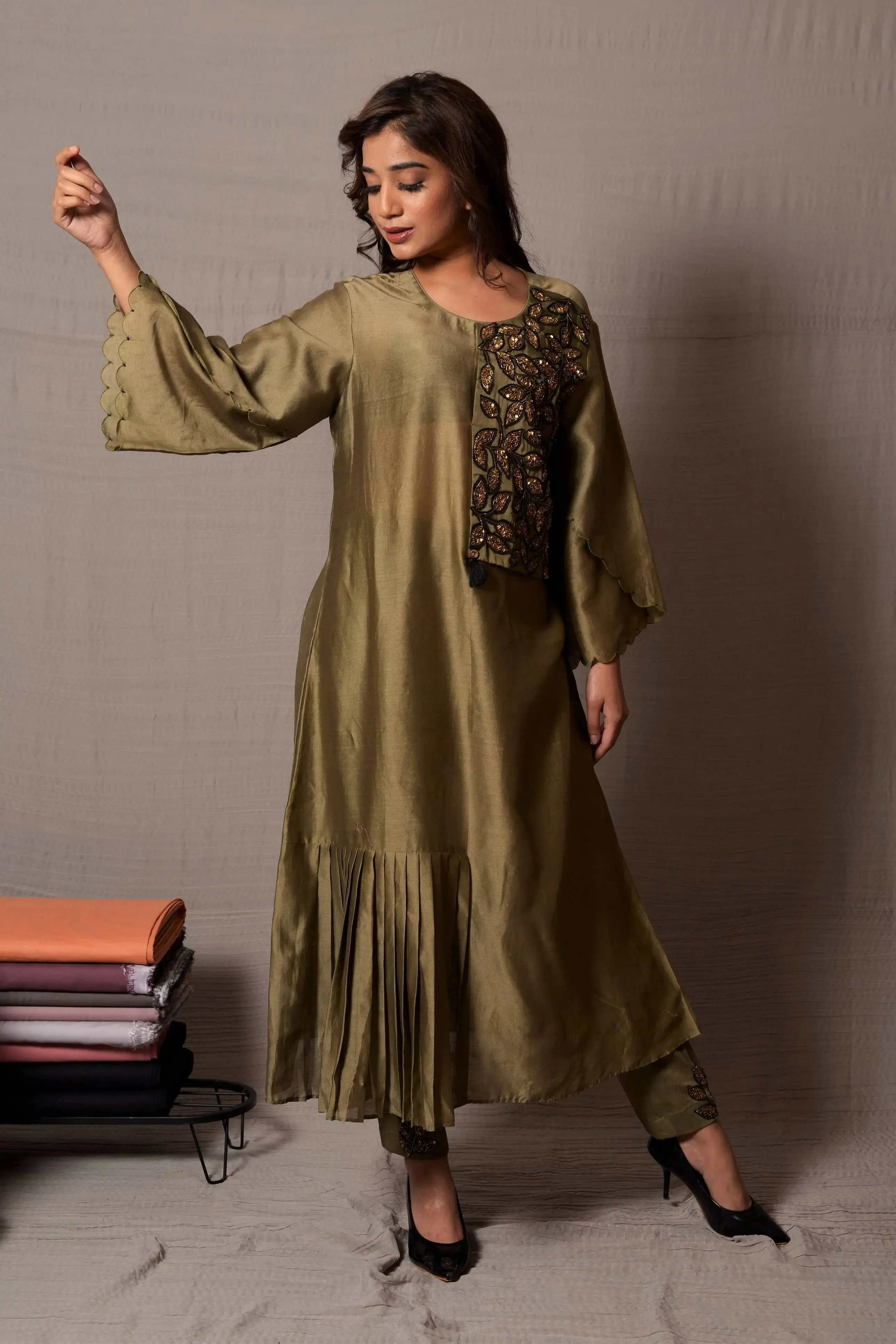 Green Pleated Frill with Side Jacket Flap Kurta with Pants