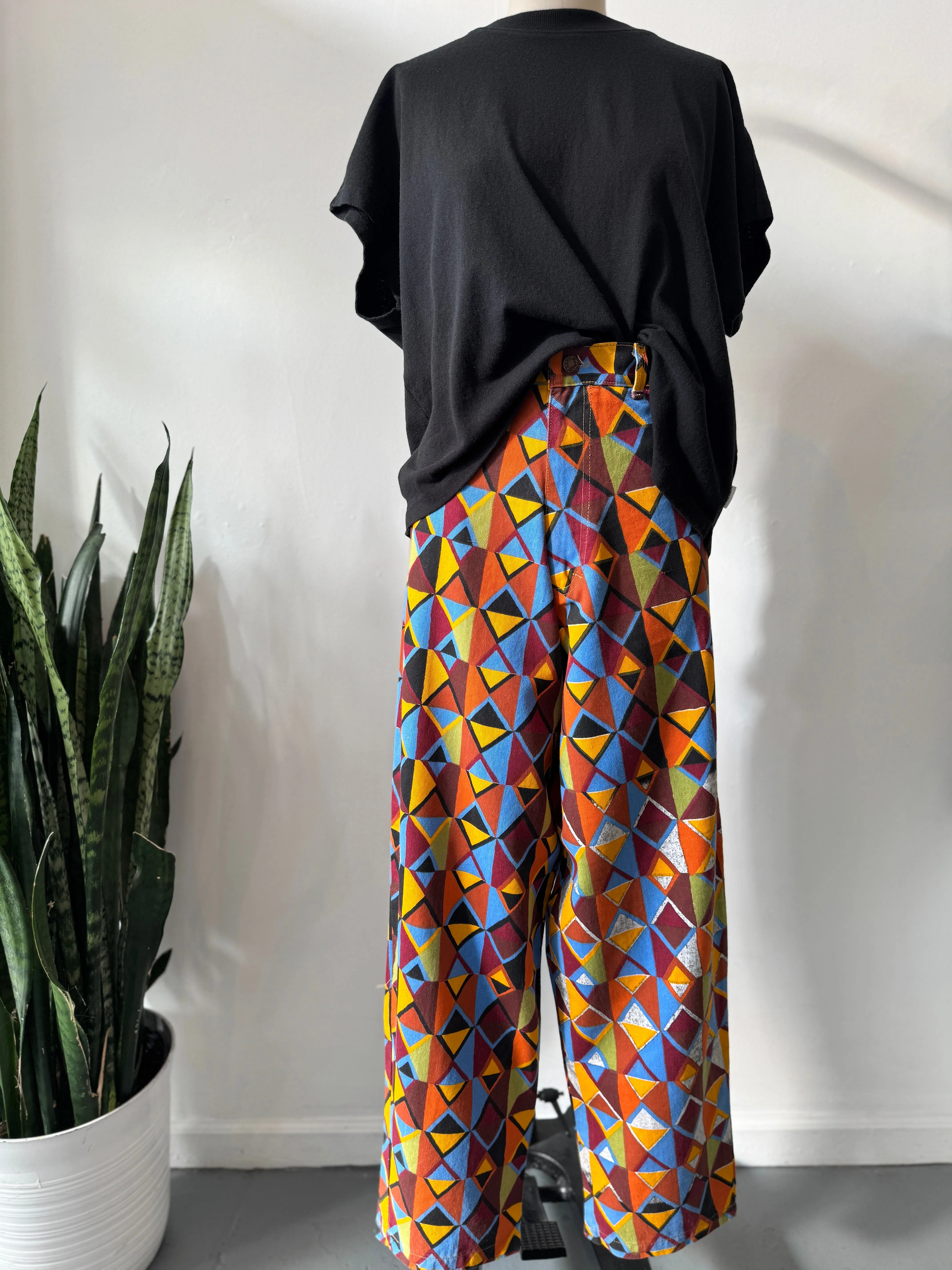 High waist vibrant color   print pants waist “34”