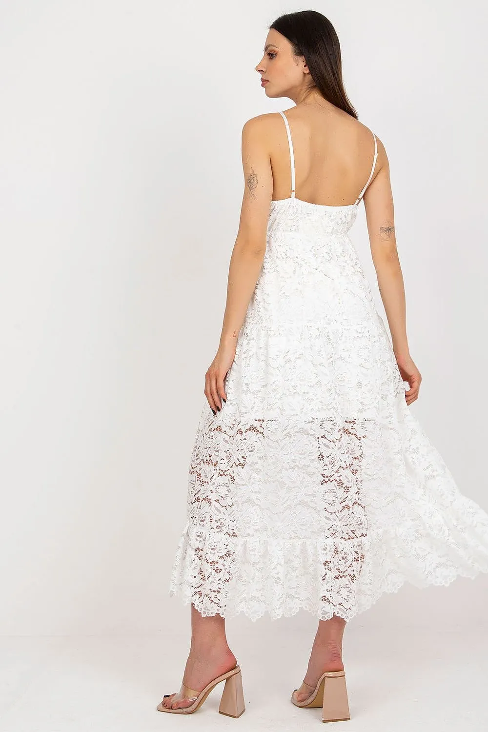 Lace dress with adjustable straps