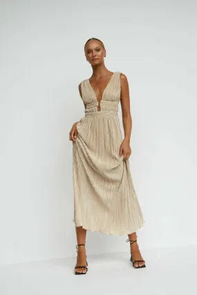 Runway Bella Dress