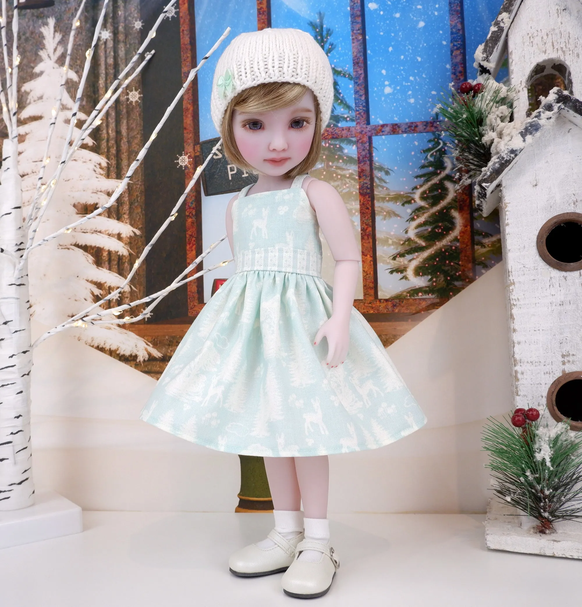Soft Noel - dress and sweater with shoes for Ruby Red Fashion Friends doll