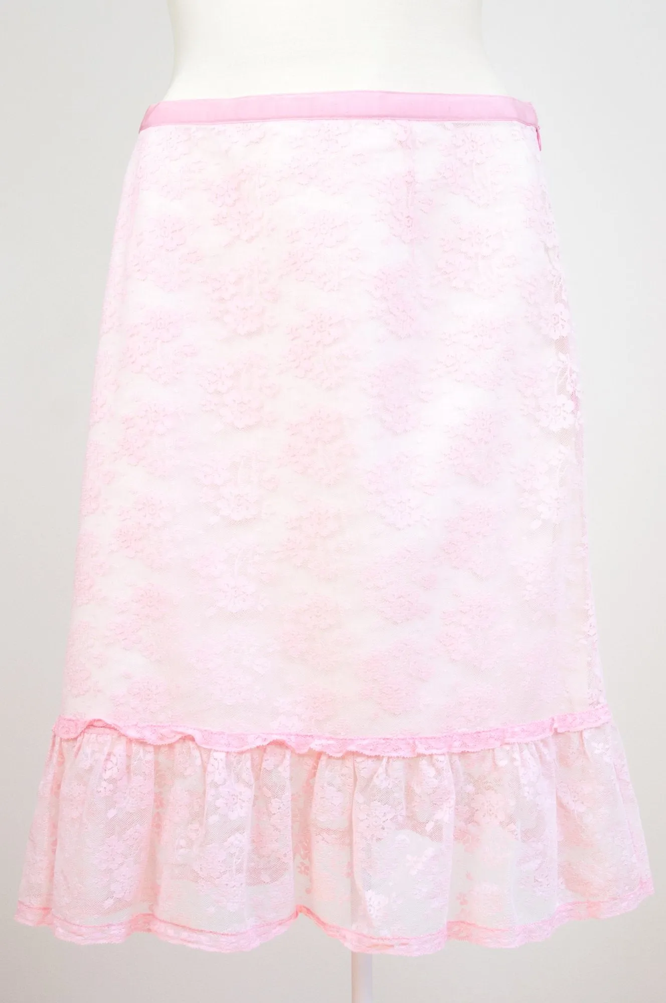 Vintage looking lace pink and cream skirt