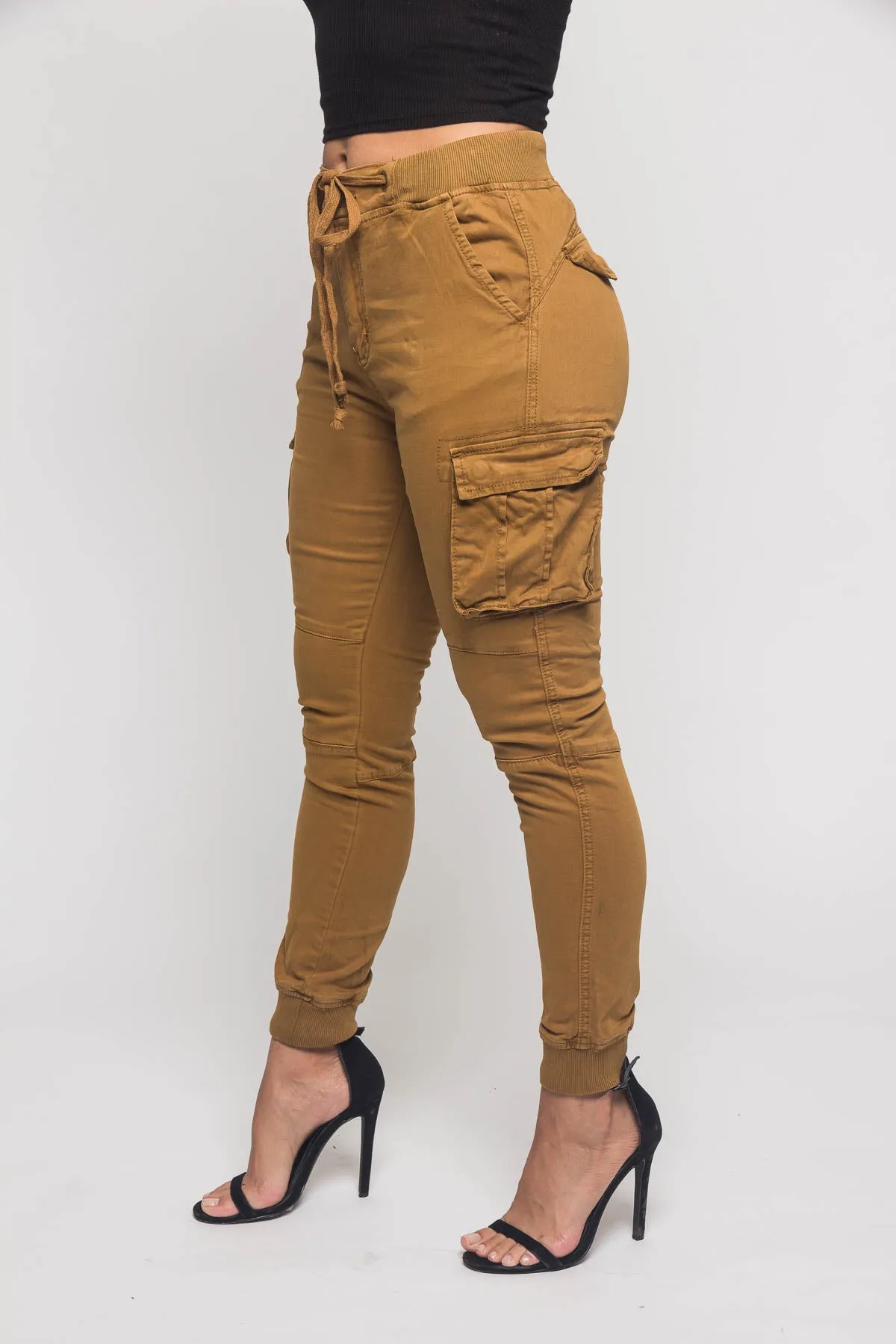 Women's Essential Colored Cargo Joggers